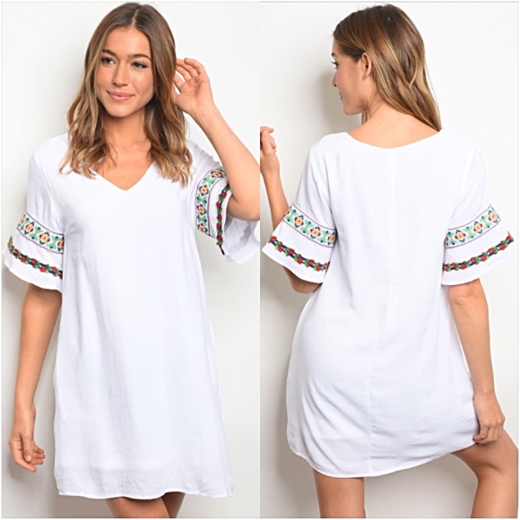 Boho White Embroidered Tunic Dress S - Picture 2 of 6